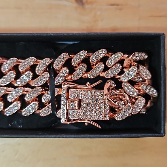 Brand New Rose Bling Bling Cuban Link Decorative Dog Collar - Picture 3 of 9